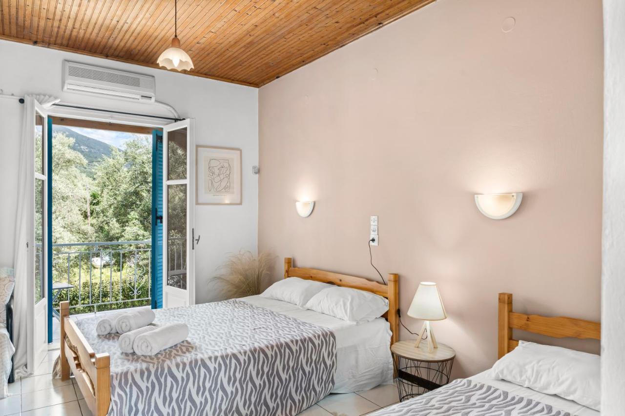 Oceanis Rooms Микрос Гиалос Екстериор снимка
